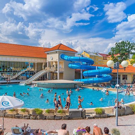 Hotel Three Lilies Inkl Aquaforum Františkovy Lázně 外观 照片