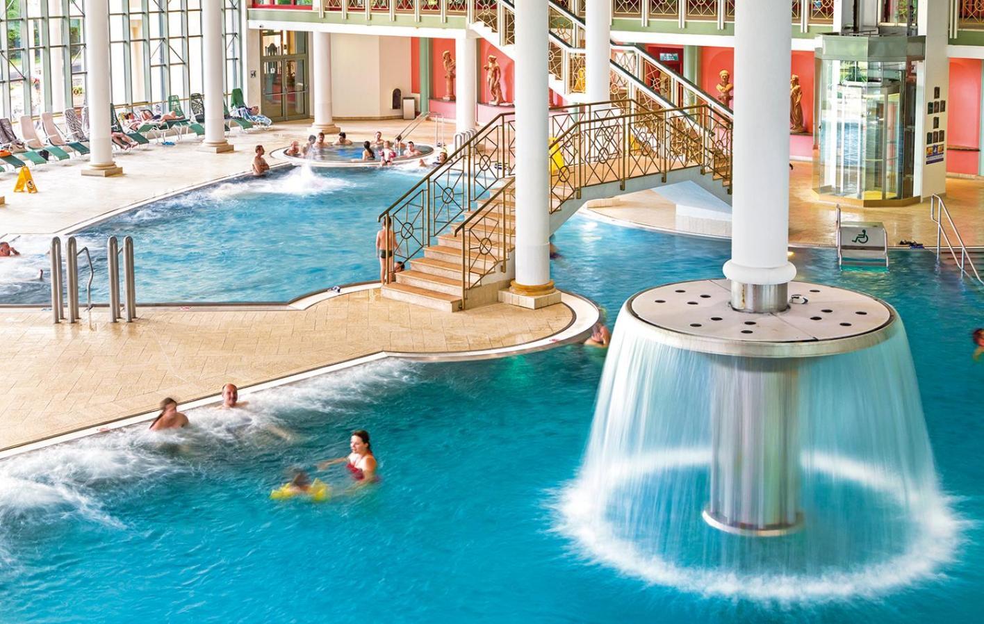 Hotel Three Lilies Inkl Aquaforum Františkovy Lázně 外观 照片