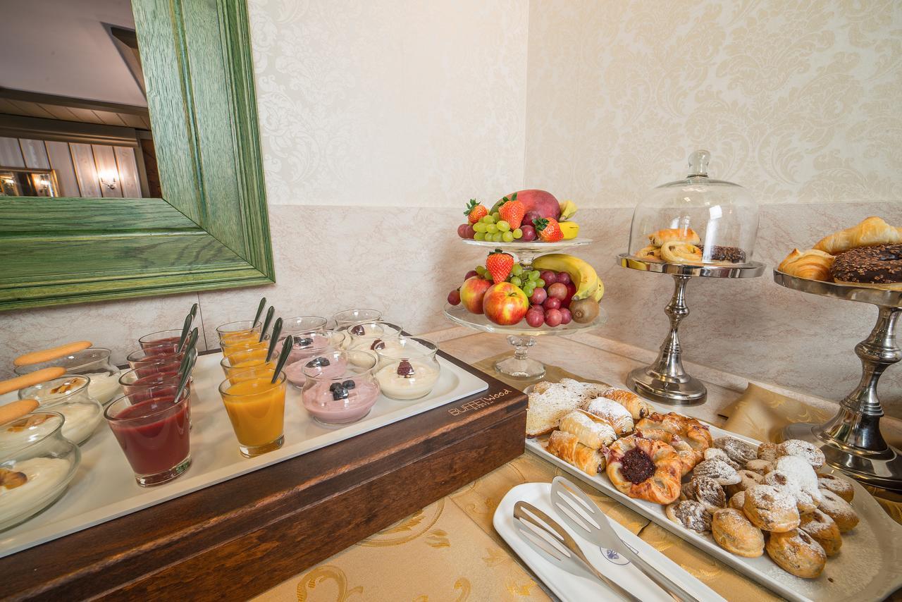 Hotel Three Lilies Inkl Aquaforum Františkovy Lázně 外观 照片